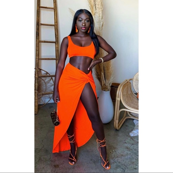 So Fancy Boutique Dresses & Skirts - 🌹Two piece Crop top & Maxi Skirt